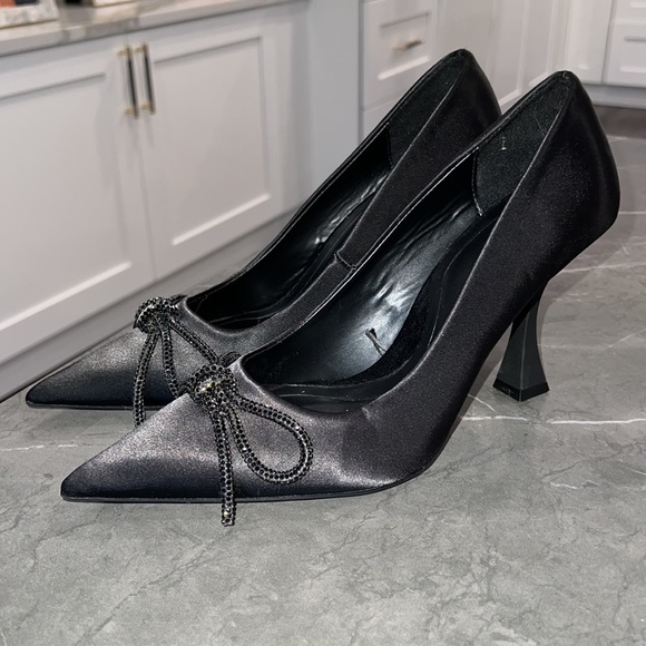 Zara Shoes - Satin black Zara shoes with black rhinestones bows on the front